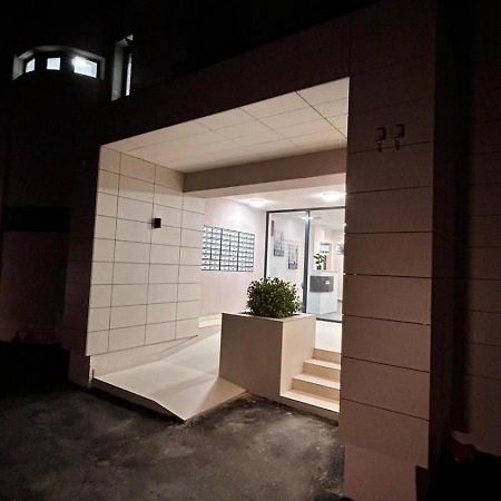 Summit Stay Apartment Бухарест Екстер'єр фото
